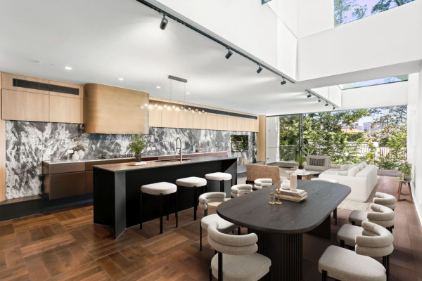 Luxury Townhouse for sale in Sydney, Australia
