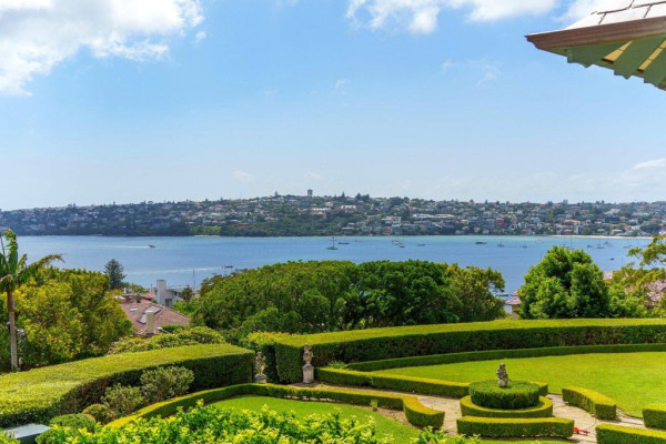 Luxury Flat for sale in Sydney, Australia